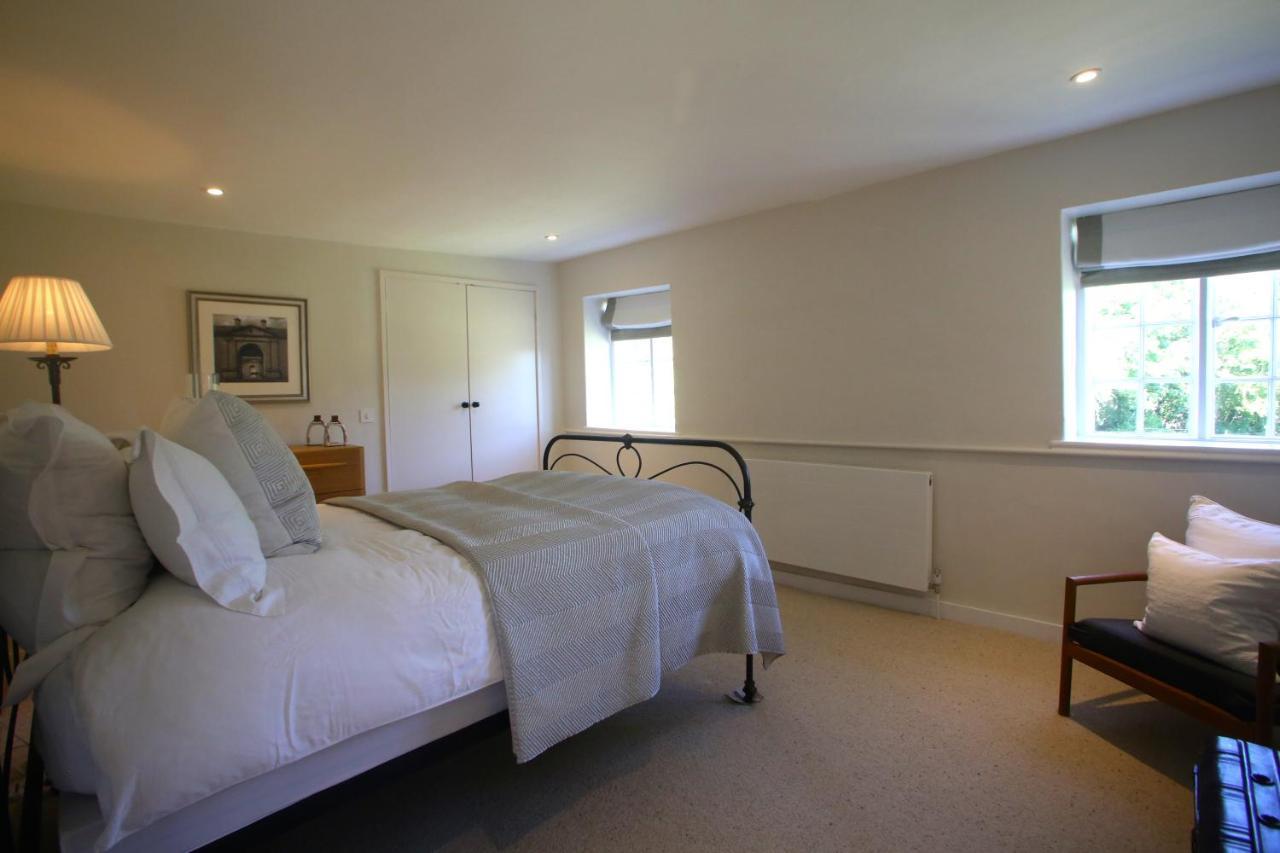 Charlton End - Goodwood Events Bed & Breakfast Chichester Ngoại thất bức ảnh