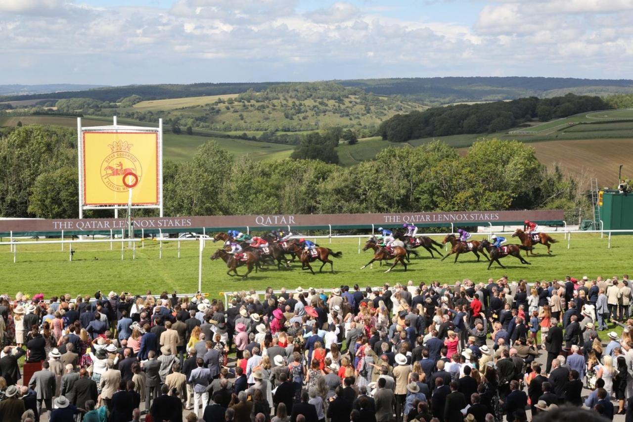 Charlton End - Goodwood Events Bed & Breakfast Chichester Ngoại thất bức ảnh