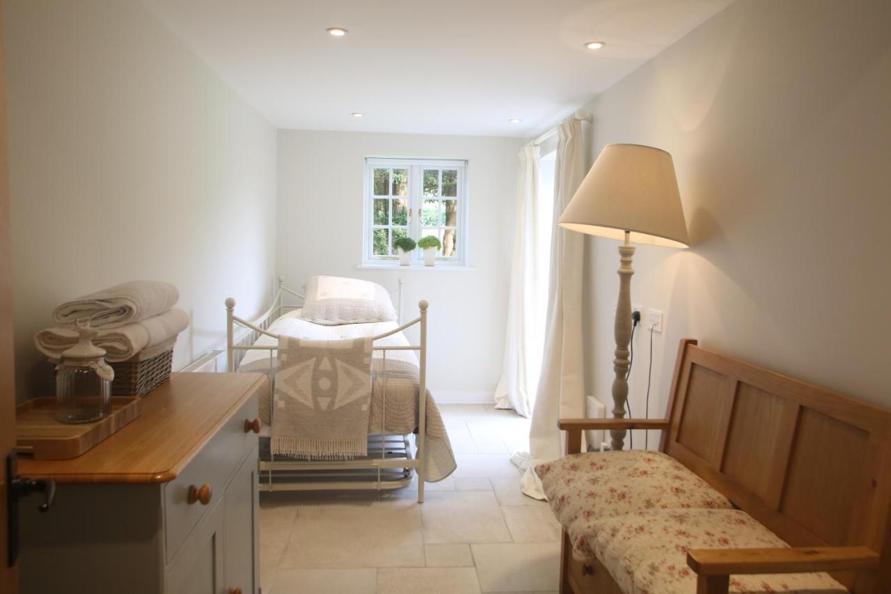 Charlton End - Goodwood Events Bed & Breakfast Chichester Ngoại thất bức ảnh