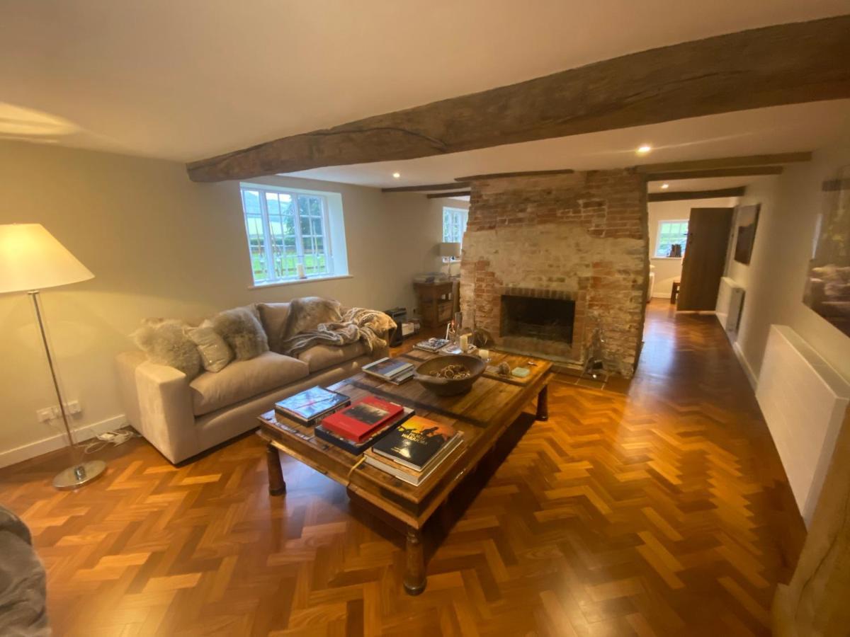Charlton End - Goodwood Events Bed & Breakfast Chichester Ngoại thất bức ảnh