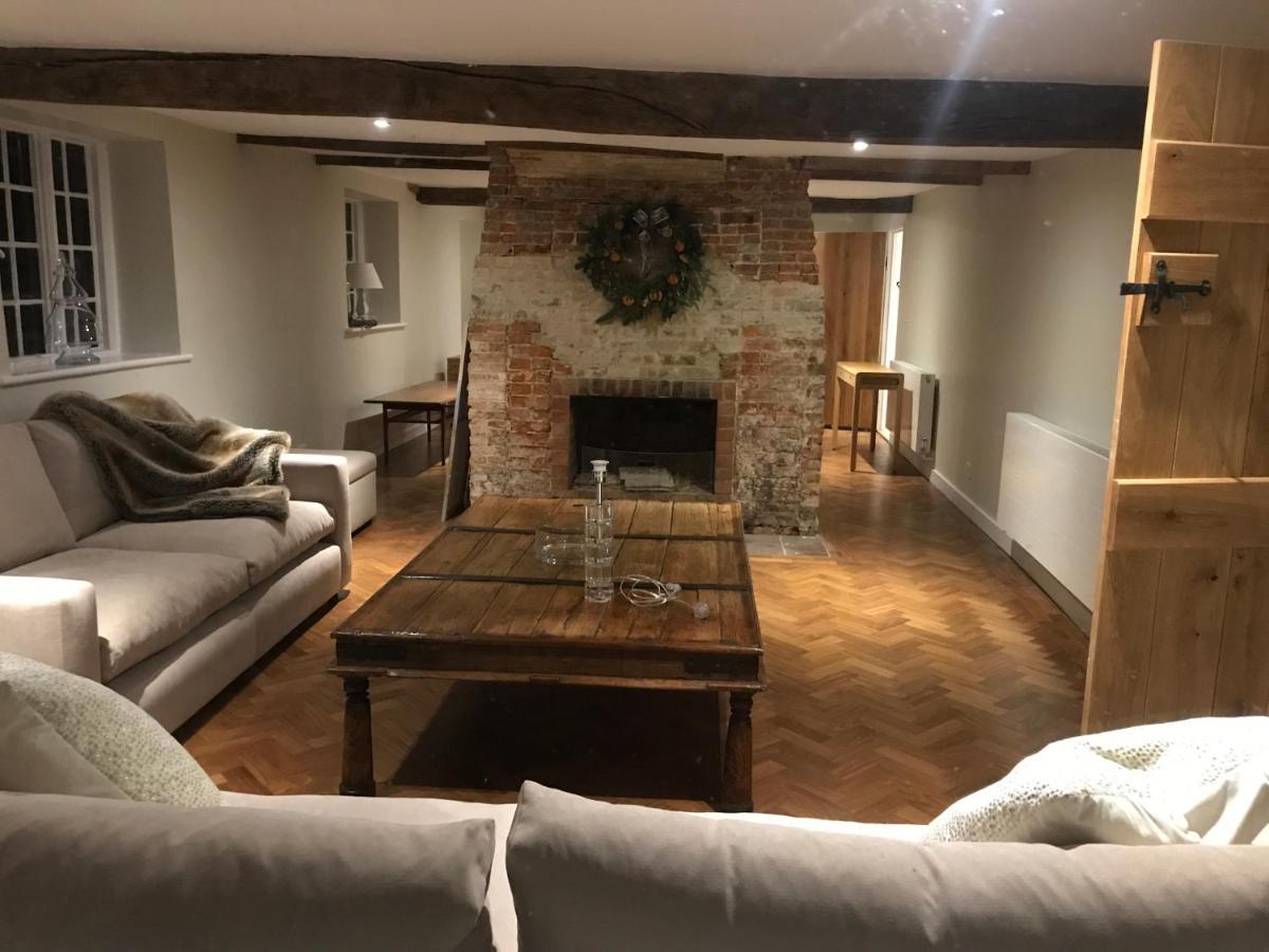 Charlton End - Goodwood Events Bed & Breakfast Chichester Ngoại thất bức ảnh